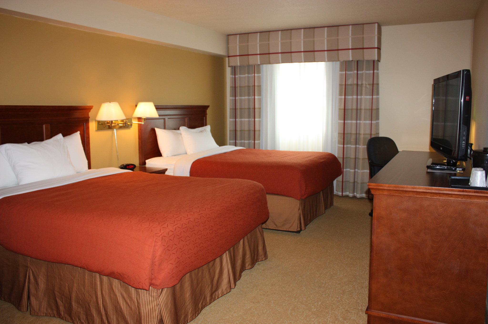 Travelodge Suites By Wyndham Regina - Eastgate Bay المظهر الخارجي الصورة